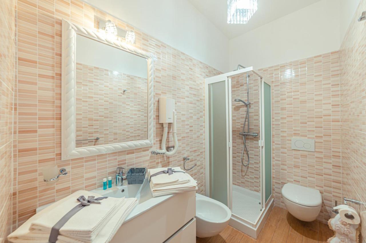 Elegant R&B Floridia Bed & Breakfast ตาออร์มินา ภายนอก รูปภาพ